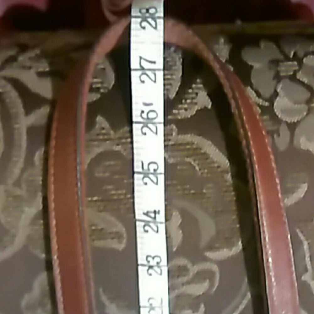 Final Price Fossil Leather Purse Crossbody - Picture 6 of 7